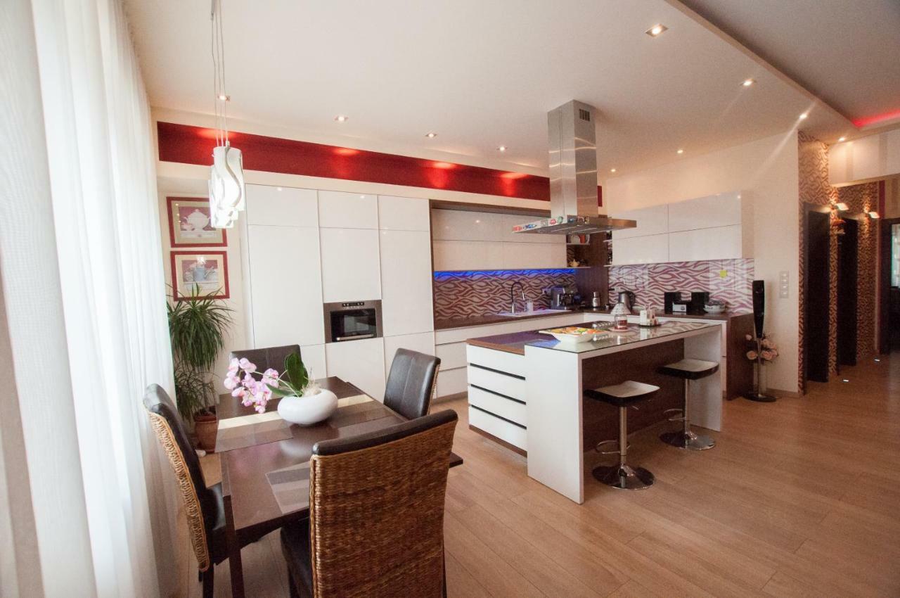 Prestige Apartment Komárno Exteriér fotografie