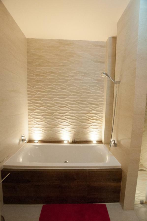 Prestige Apartment Komárno Exteriér fotografie